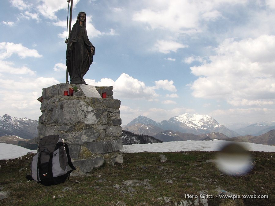 31 La Madonnina e le Grigne.jpg